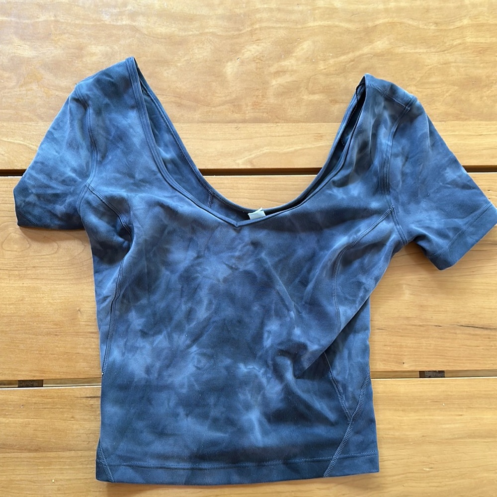Size 0 Lululemon grey align t-shirt